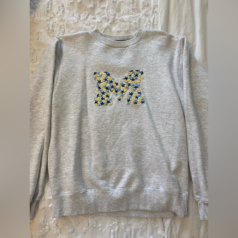 Light grey University of Michigan block M crew neck sweatshirt